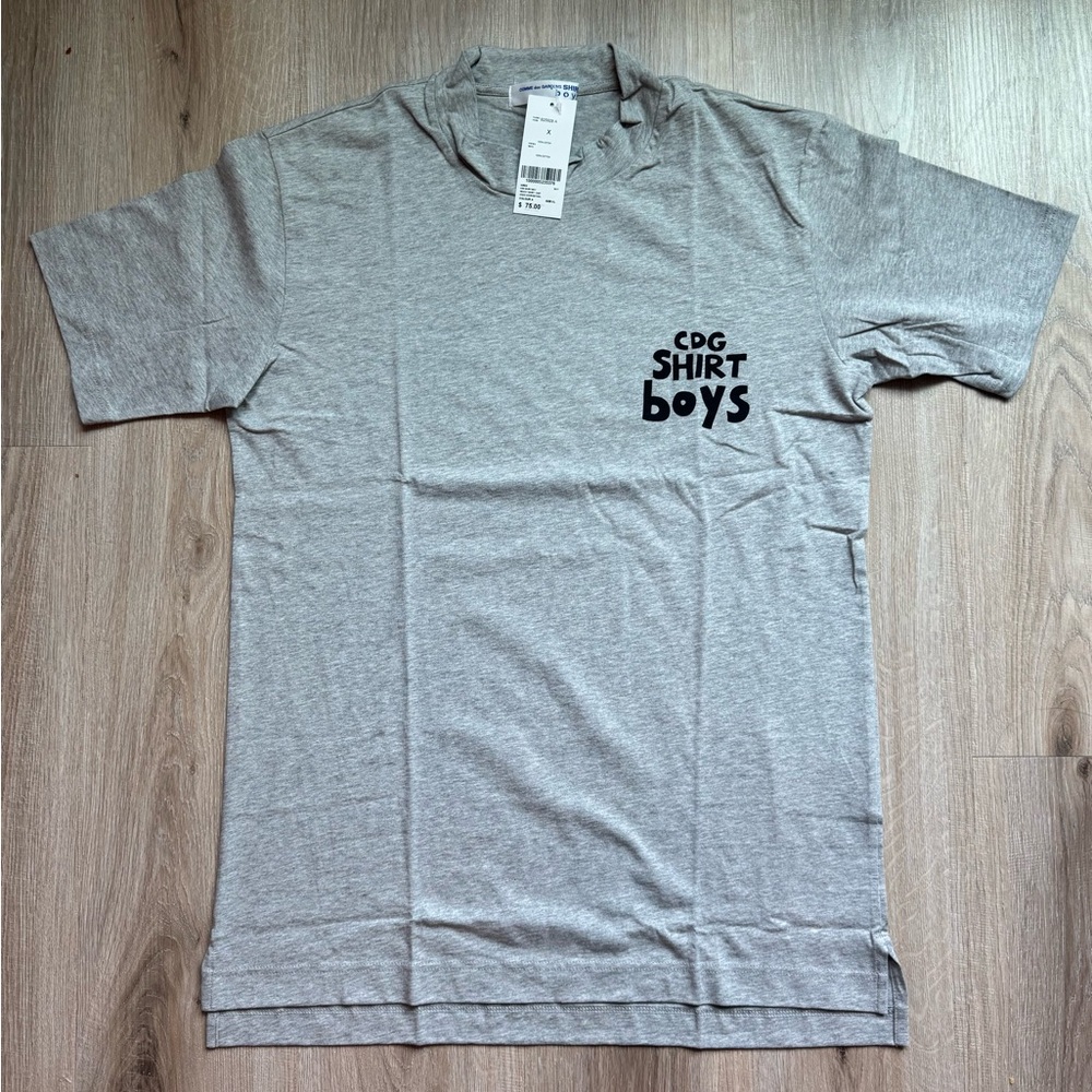 NWT Comme des Garçons Boys Grey Short-Sleeve Logo Tee